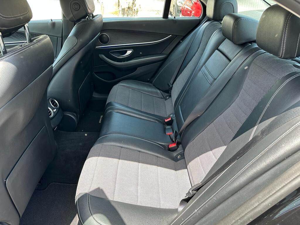 Mercedes-benz E 200 E 200 d Auto Sport