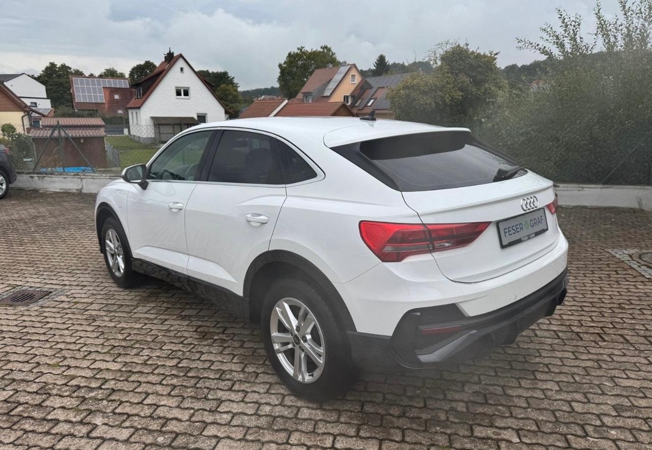 Audi Q3 SPB 45 TFSI e S tronic Business Plus