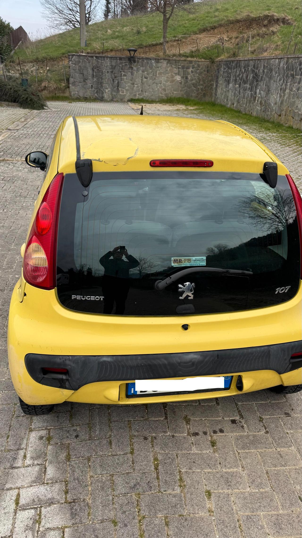 Peugeot 107 5 Porte 107 5p 1.0 12v Sweet Years ok neopatentati
