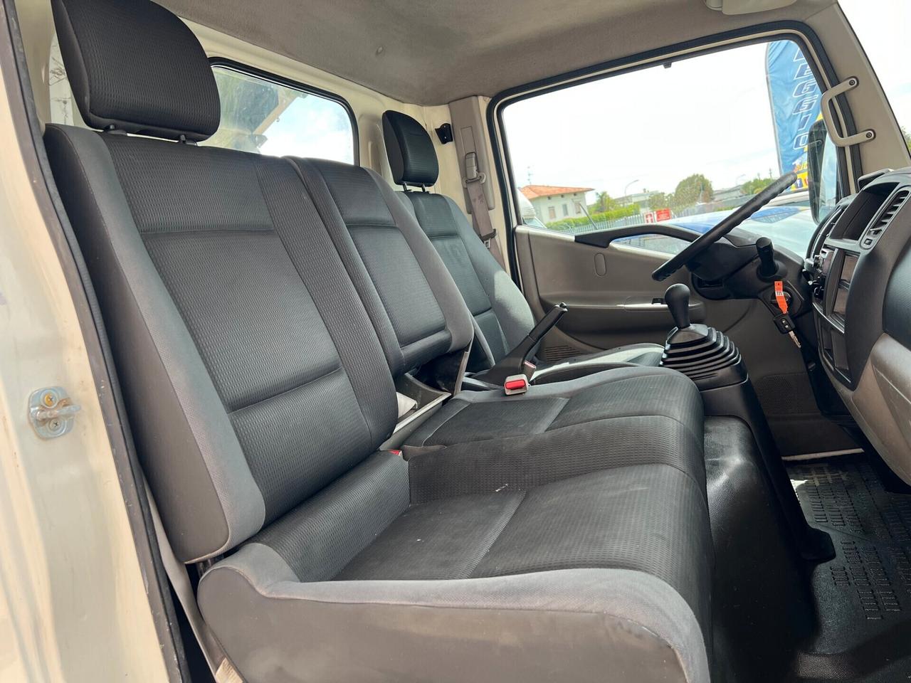 Nissan NT400 - RIBALTABILE/3 POSTI/ IVA ESCLUSA/NO CLIMA