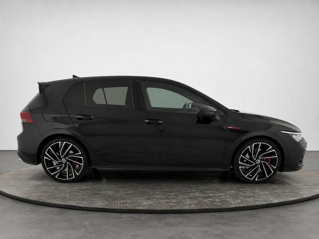 Volkswagen Golf GTI 2.0 TSI DSG