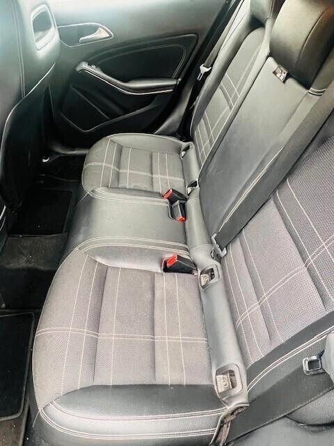 Mercedes-benz GLA 200 d Premium