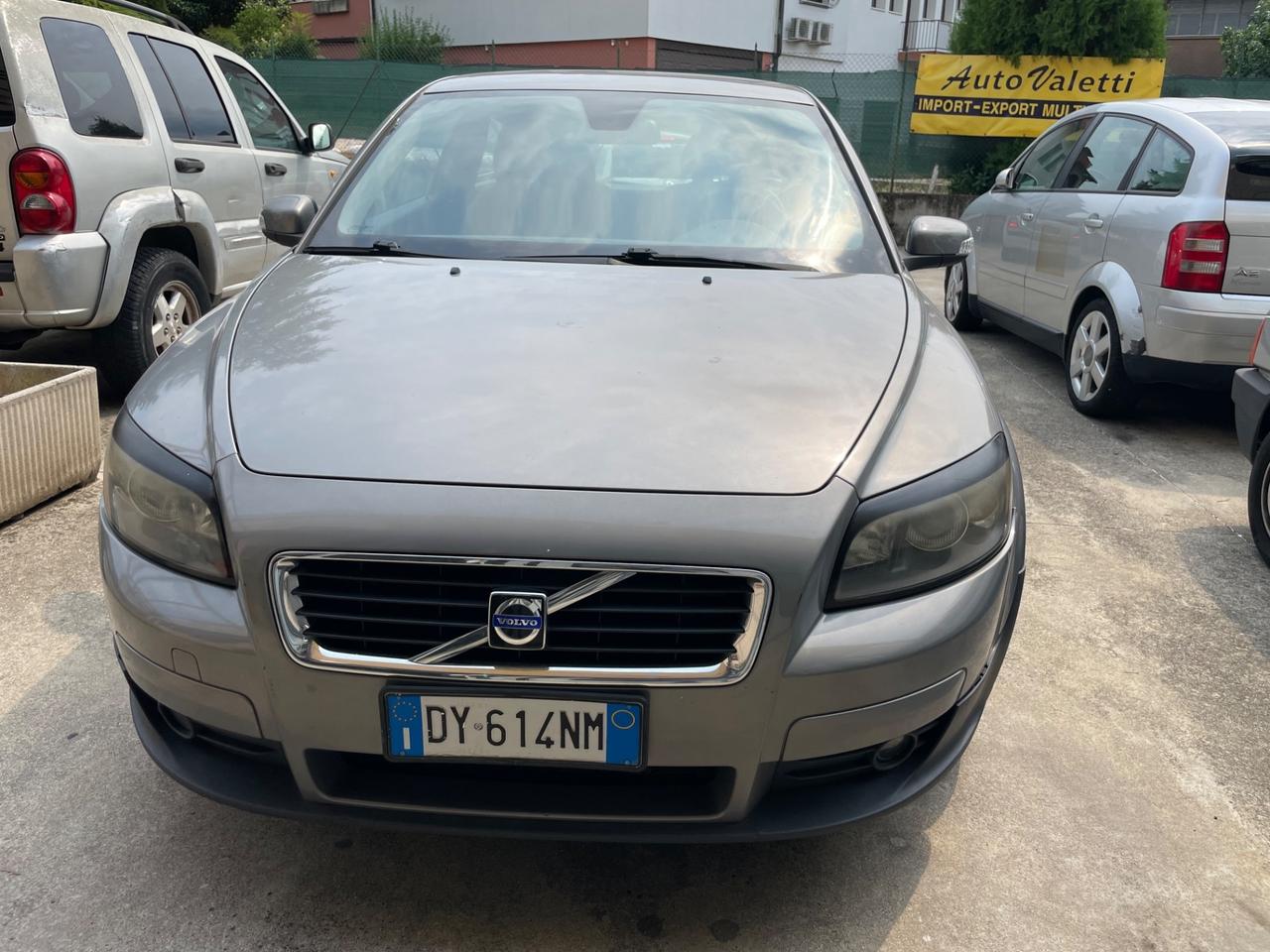 Volvo C30 2.0 D Summum
