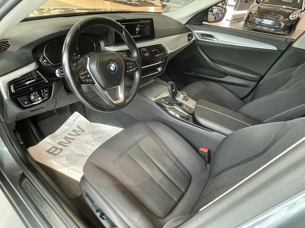 BMW Serie 5 Touring 520 d Mild Hybrid 48V Business Steptronic