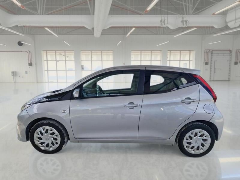 TOYOTA AYGO 1.0 VVT-i x-business MY19 5 PORTE