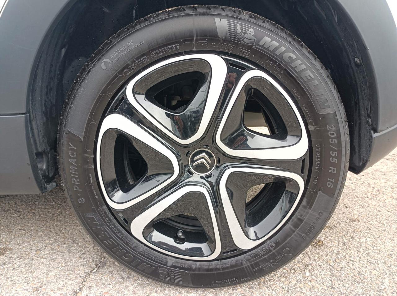 Citroen C3 PureTech 83 S&S Shine Pack