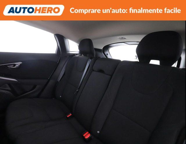 VOLVO V40 T2 Kinetic