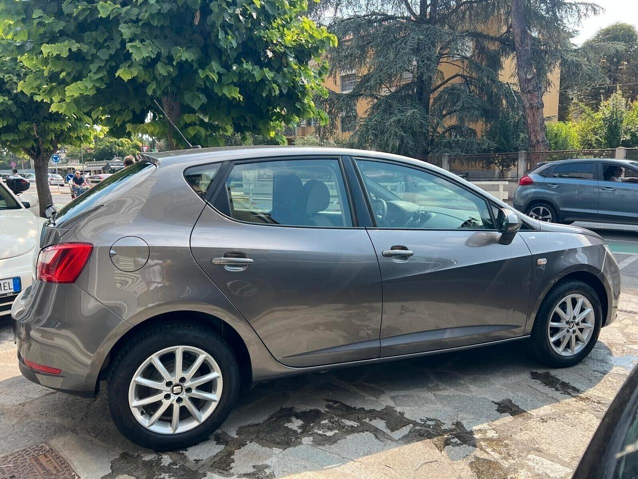SEAT IBIZA 1.4 TDI 75 CV CR 5p. CONNECT NEO PATENTATI