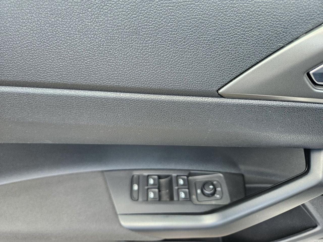 Volkswagen Polo 1.0 TSI 5p. FULL OPTIONAL