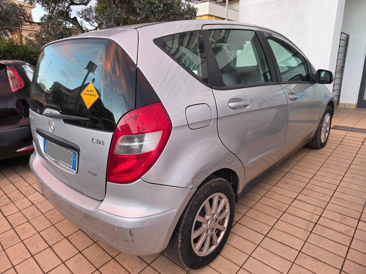 Mercedes-benz A 180 160 CDI AUTOMATIC Elegance