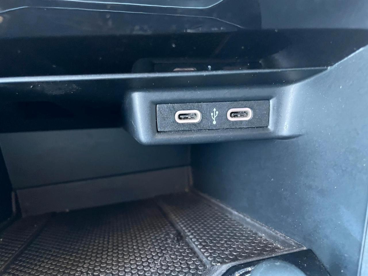 VOLKSWAGEN T-ROC 2.0TDI STYLE 116cv