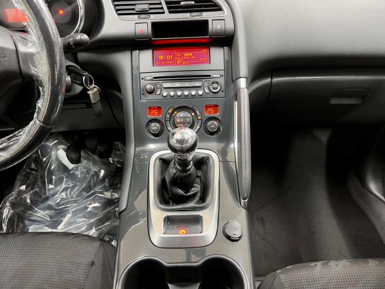 Peugeot 3008 1.6 HDi 112CV Tecno