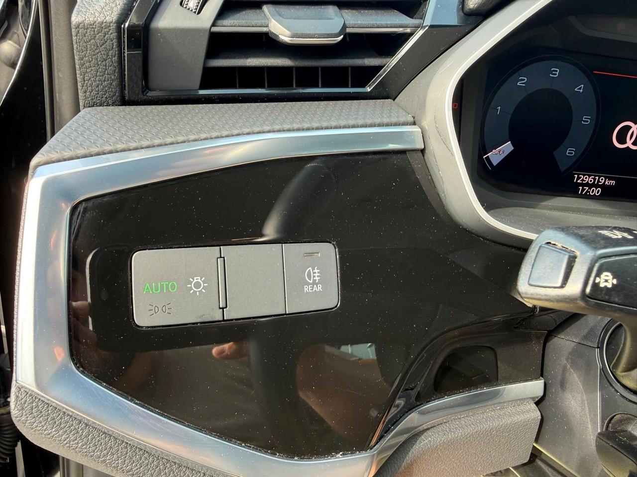 Audi Q3 2.0 Tdi 150CV -S TRONIC- LED-CARPLAY