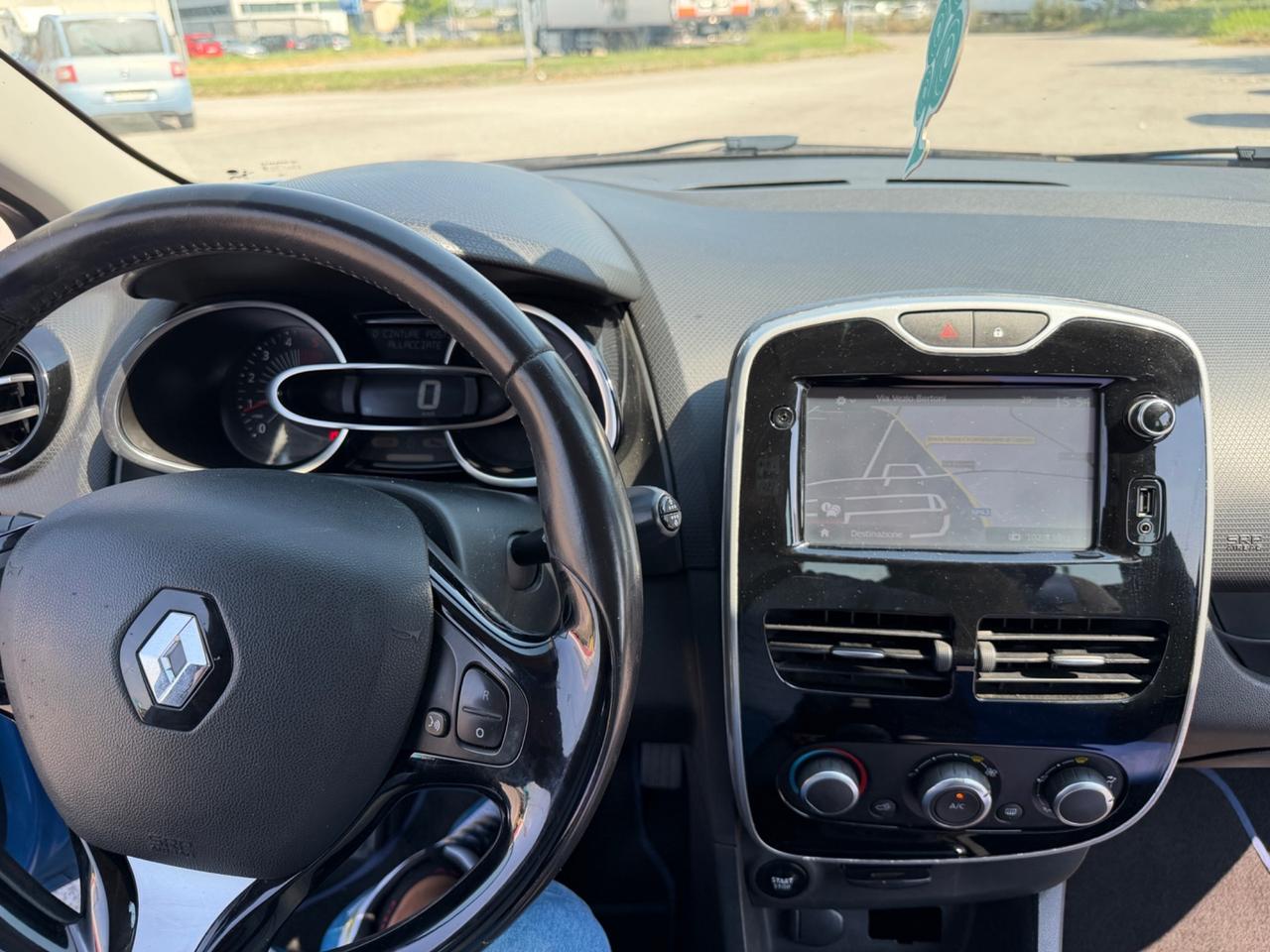 Renault Clio 1.5 DCi 2016 Garanzia 12 mesi