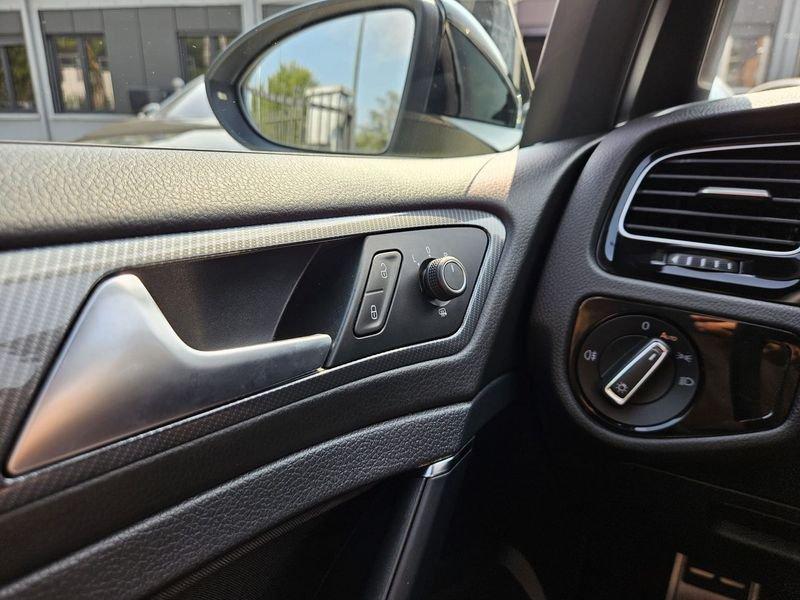 Volkswagen Golf 1.6 TDI R-Line BMT