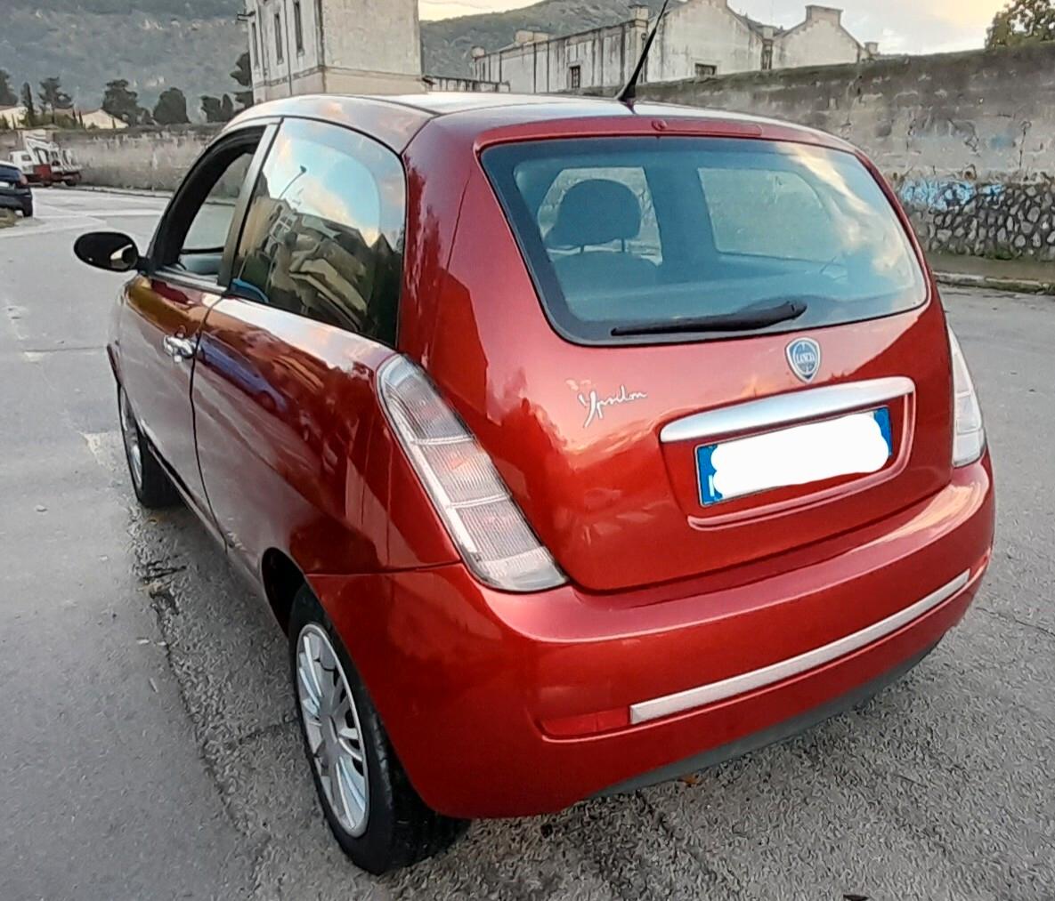 Lancia Ypsilon 1.2 Argento