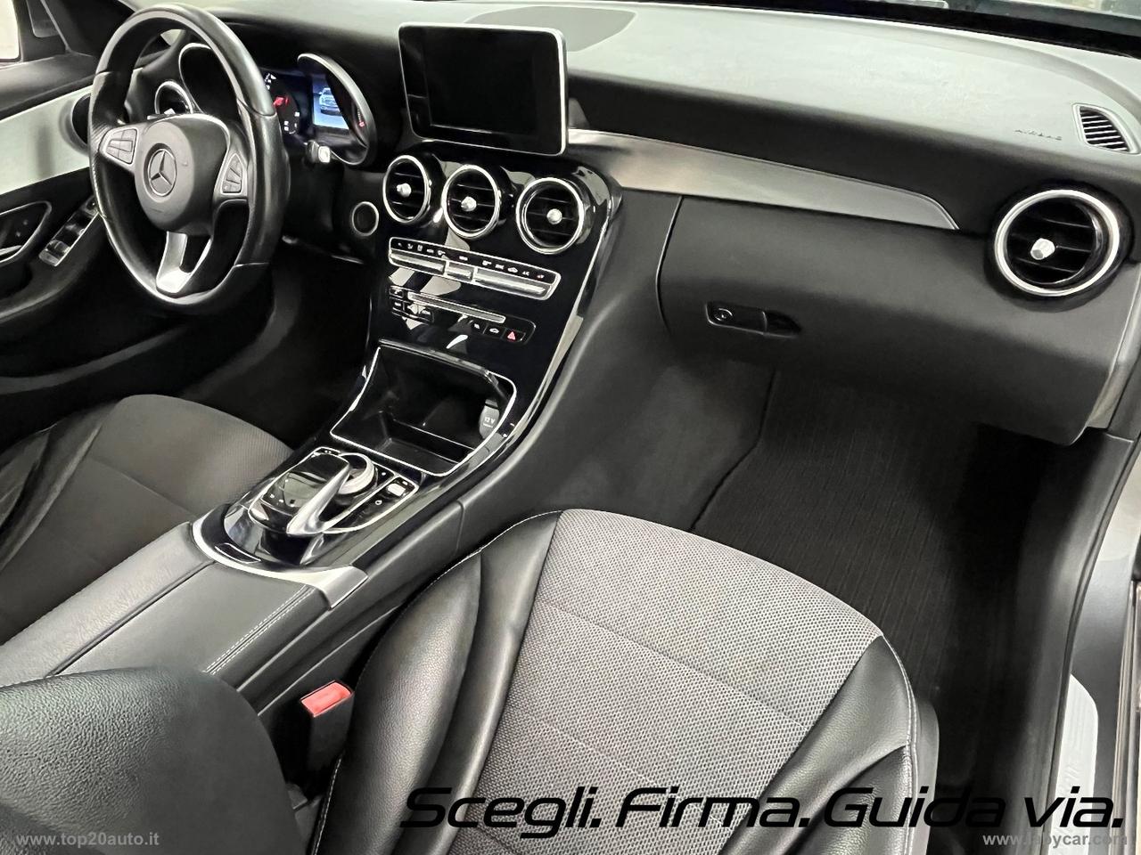 MERCEDES-BENZ C220d 4Matic Auto Sport