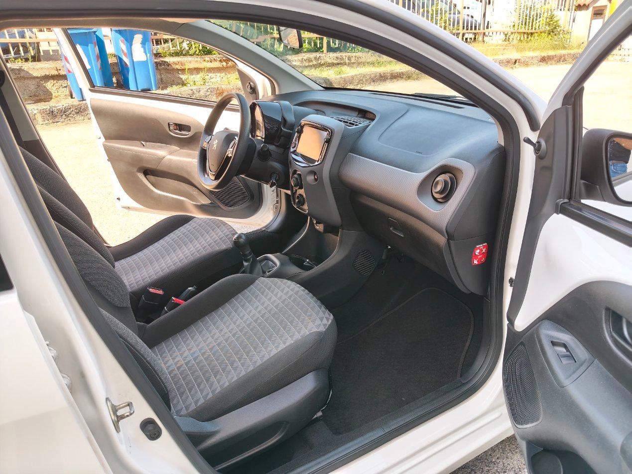 Peugeot 108 5 Porte 108 5p 1.0 vti Active s&s neopatentati