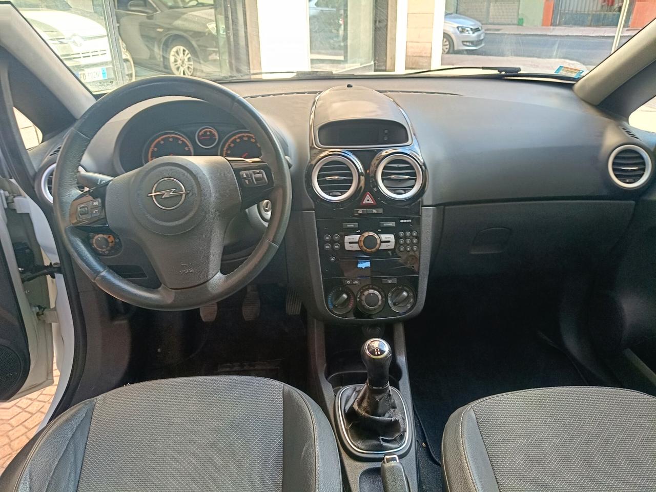 OPEL CORSA 1.2 5 PORTE-NEOPATENTATI-Euro4390