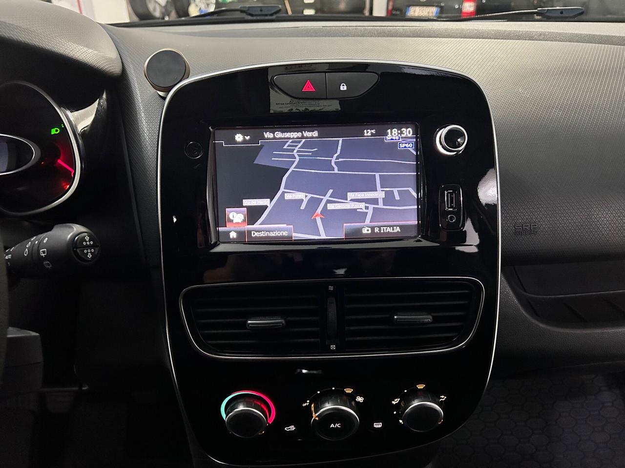 Renault Clio sport 1.2 75CV Zen