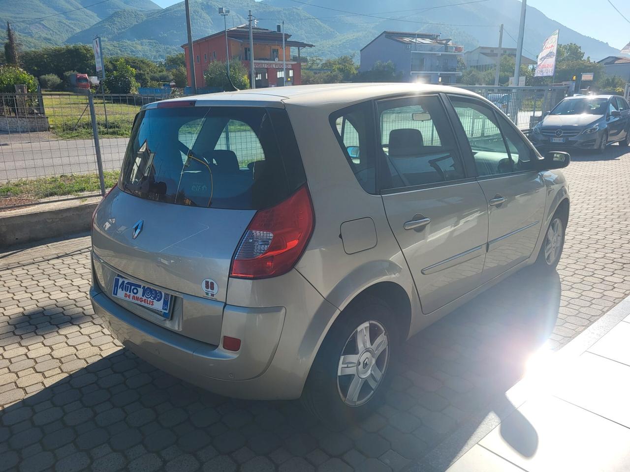 Renault Scenic Scénic 1.6 16V GPL
