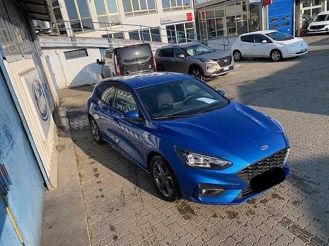 Ford Focus 1.0 EcoBoost Hybrid 125 CV 5p. ST-Line