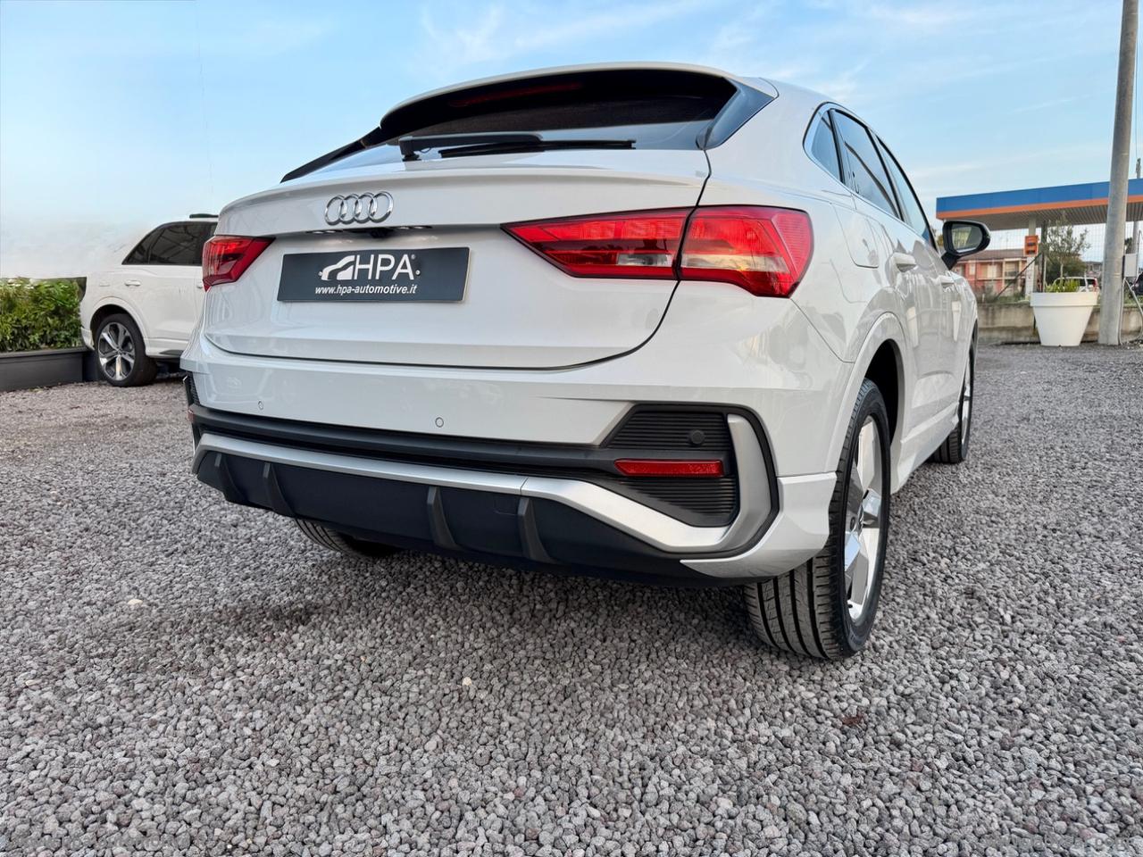 AUDI Q3 SPORTBACK 2.0TDI S-tronic S-Line LED NAVI PELLE CERCHI 19 RETROCAMERA