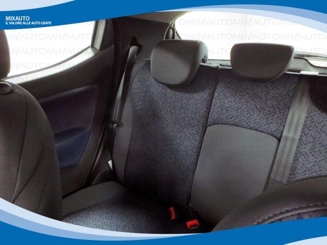 LANCIA Ypsilon Hybrid 1.0 FireFly 70cv 5 Porte Gold EU6 KM Ø