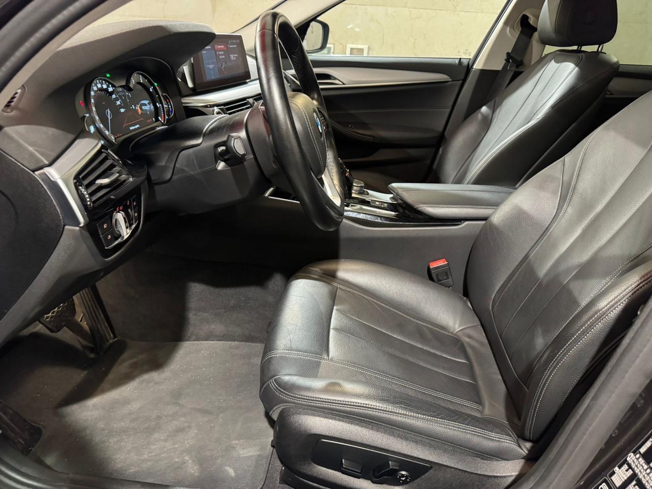 Bmw 520 520xdrive Touring Luxury