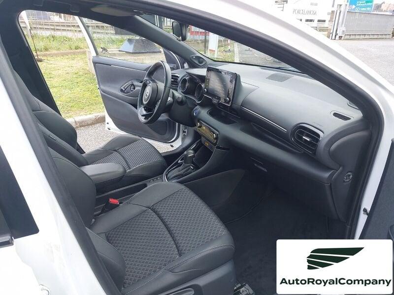 Toyota Yaris Hybrid Lounge MY20