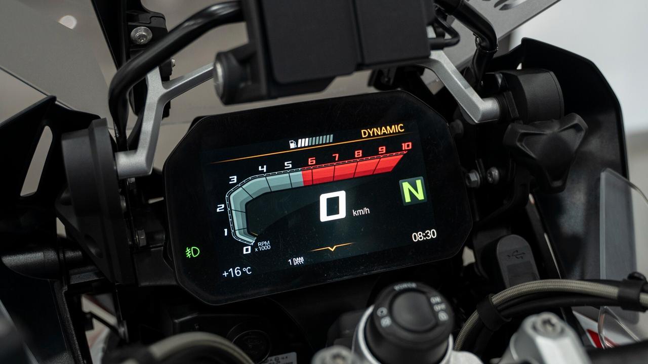 BMW R 1250 GS ADVENTURE RALLYE PACK LUCI AKRAPOVIC CRUISE RISCALDAMENTO MANOPOLE + BORSE RIGIDE