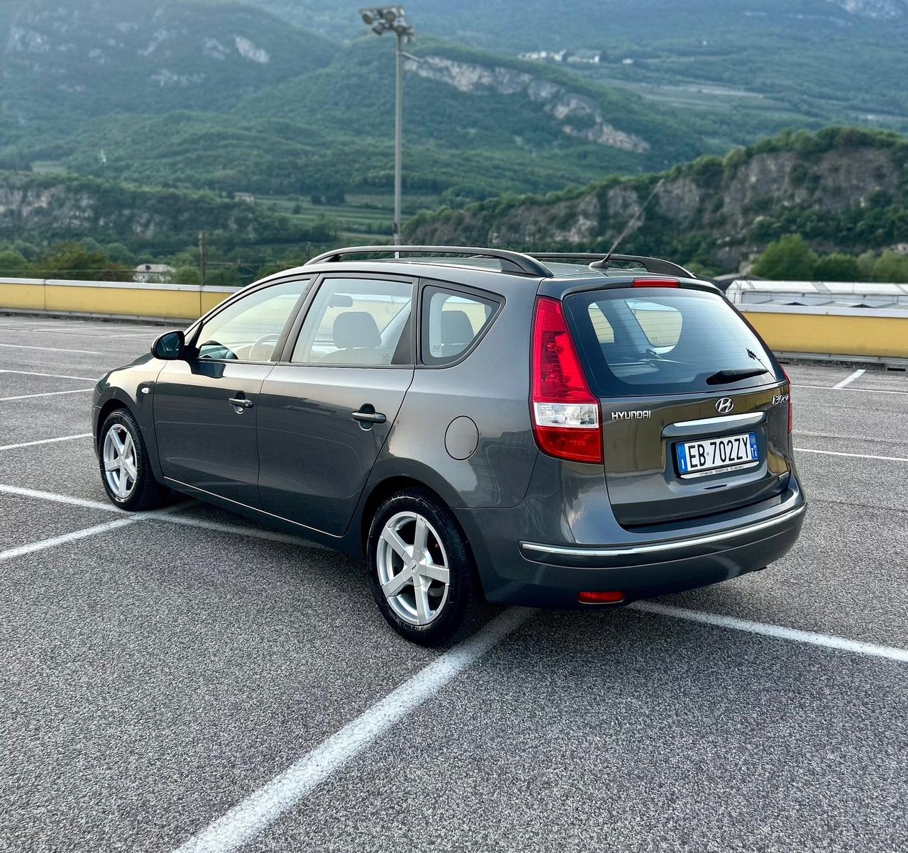 Hyundai i30 Cambio automatico SOLO 98.000km