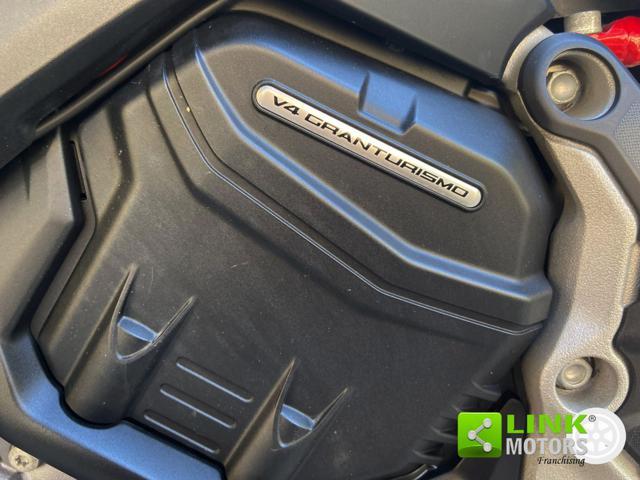DUCATI Multistrada V4 S travel & radar