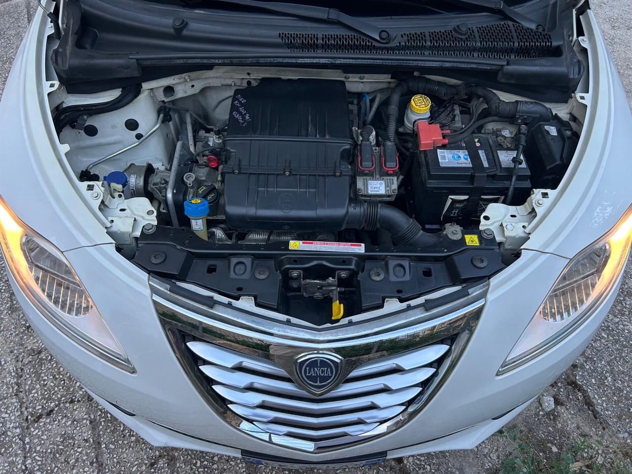 Lancia Ypsilon 1.2 benz ideale per neo patentati