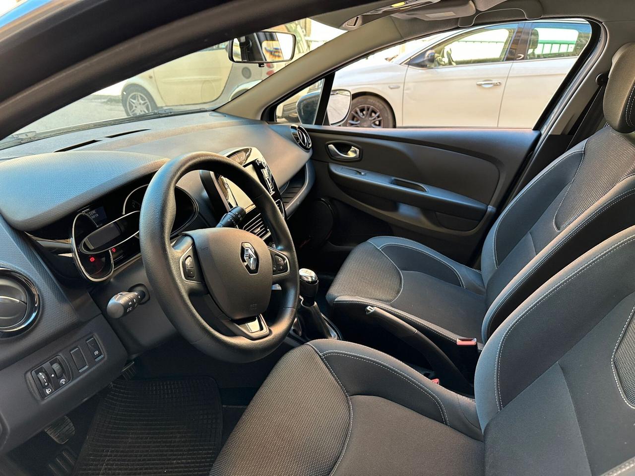 Renault Clio 1.5 dci 75CV Business NAV