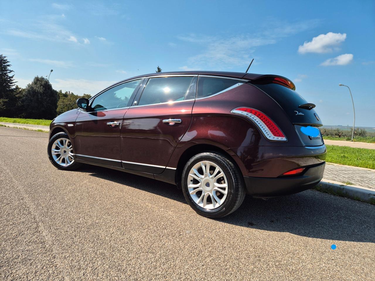 Lancia Delta ecochic 1.4 T-Jet 120 CV gpl anno 2013