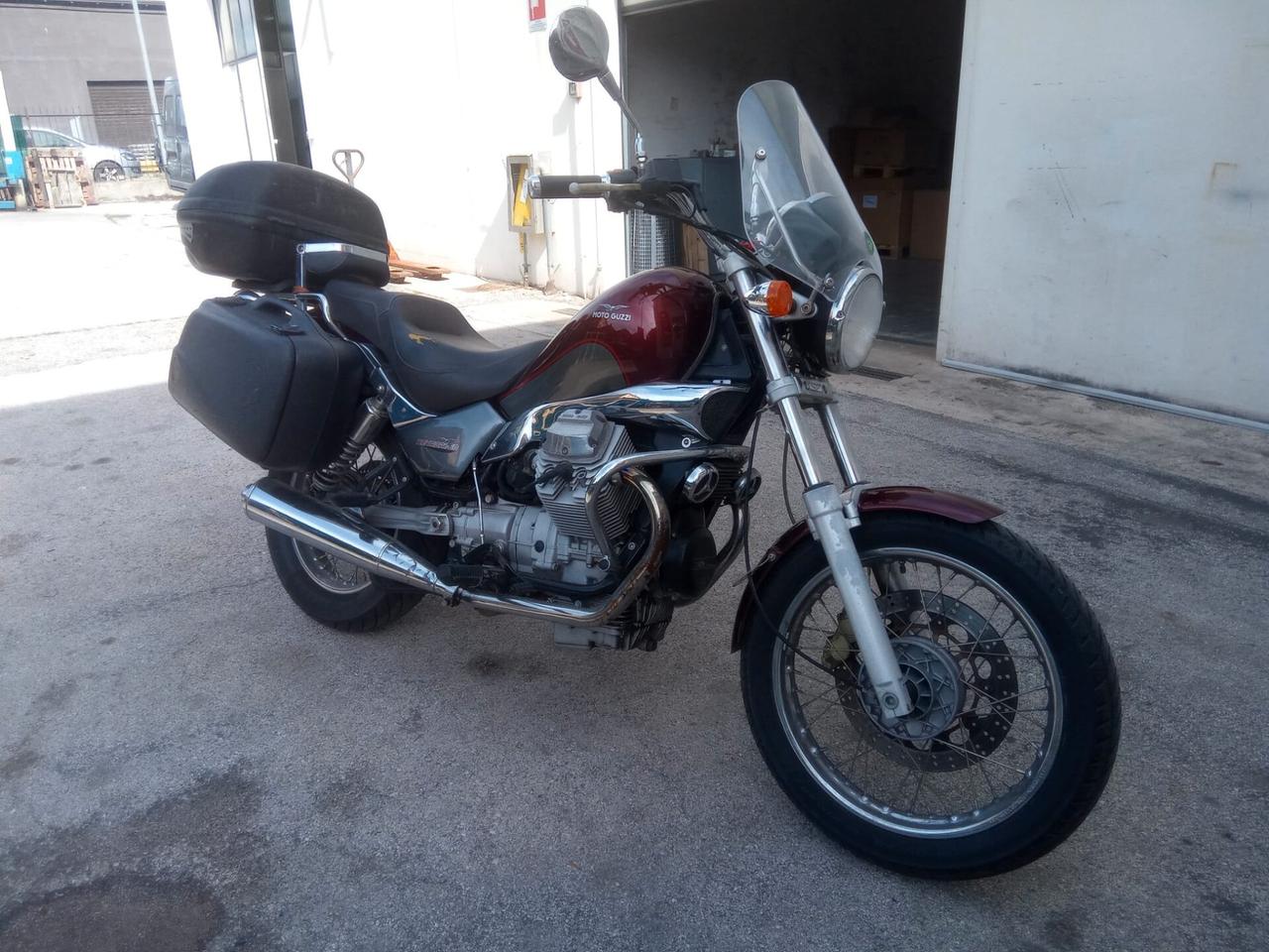Moto Guzzi Nevada 750
