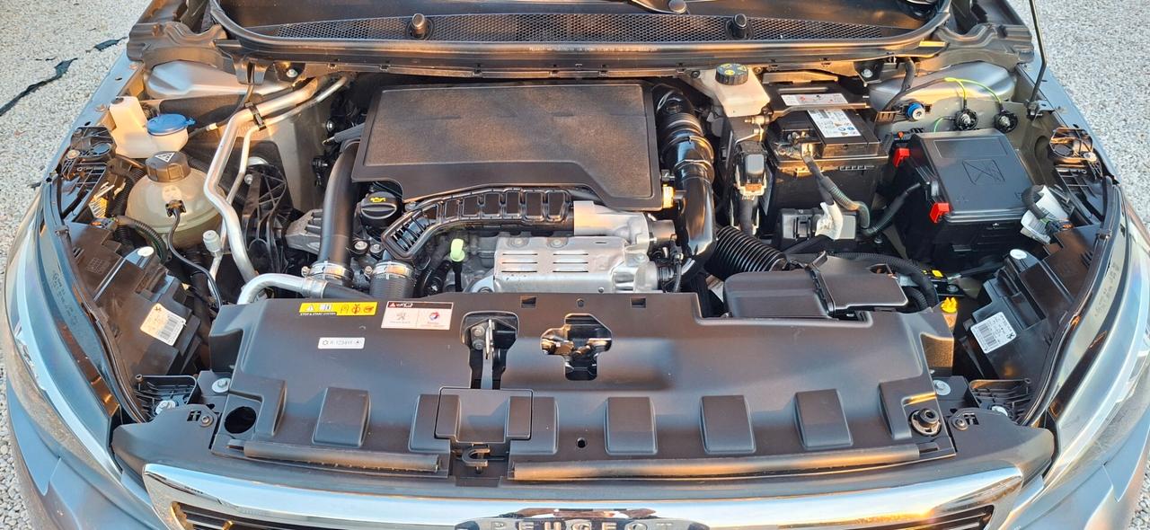 Peugeot 308 1.2 e THP Allure