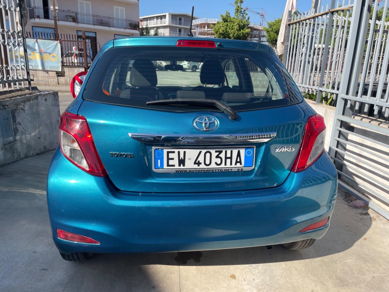 Toyota Yaris 1.0 5 porte