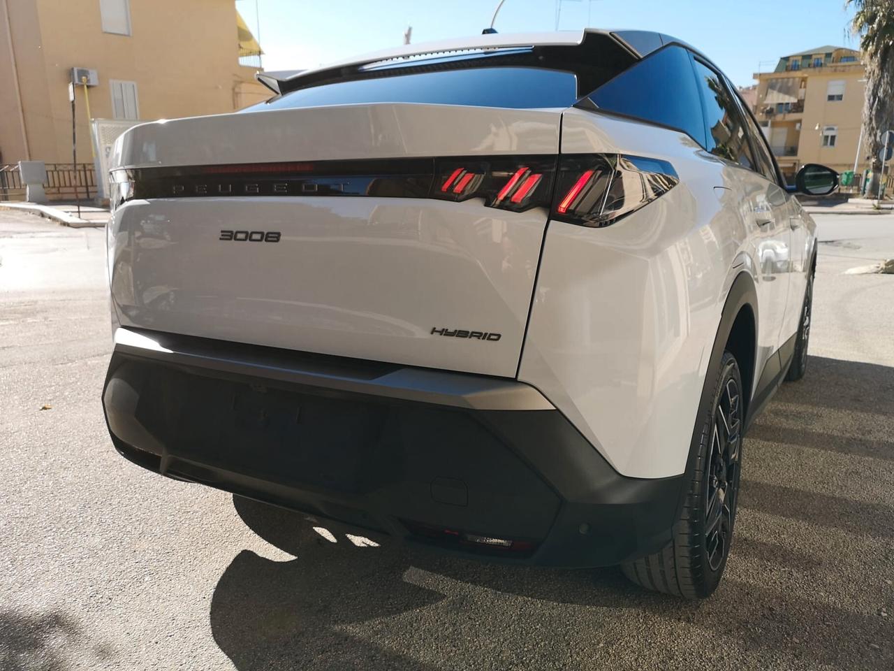 PEUGEOT 3008 Hybrid 136CV e-DCS 6 Allure Pack 2024