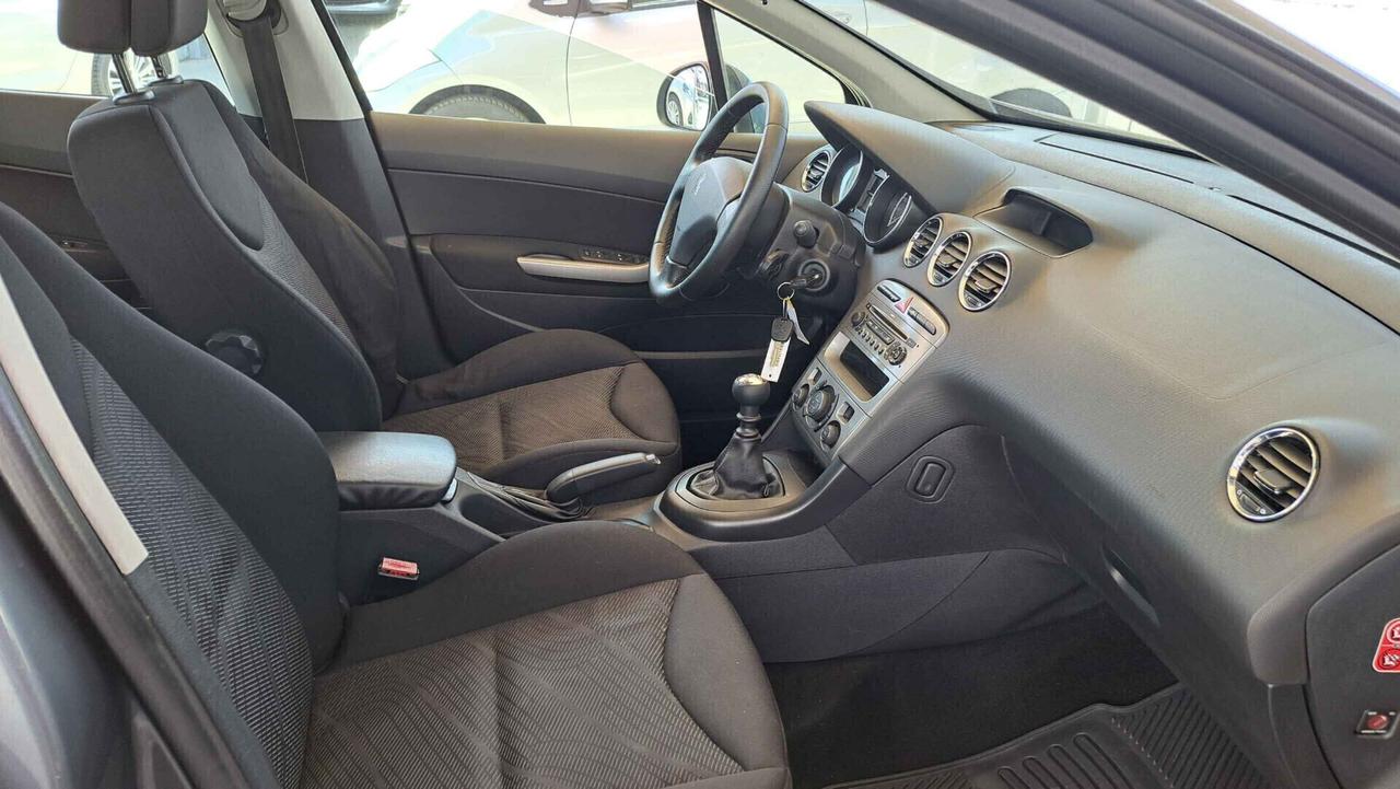 Peugeot 308 1.6 HDi 110CV Fèline Stat. Wagon