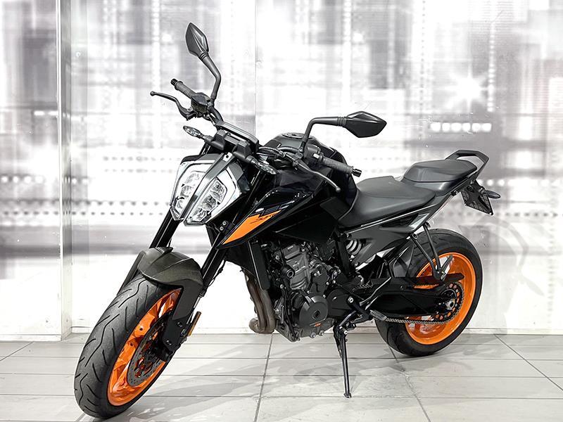 KTM Duke 790