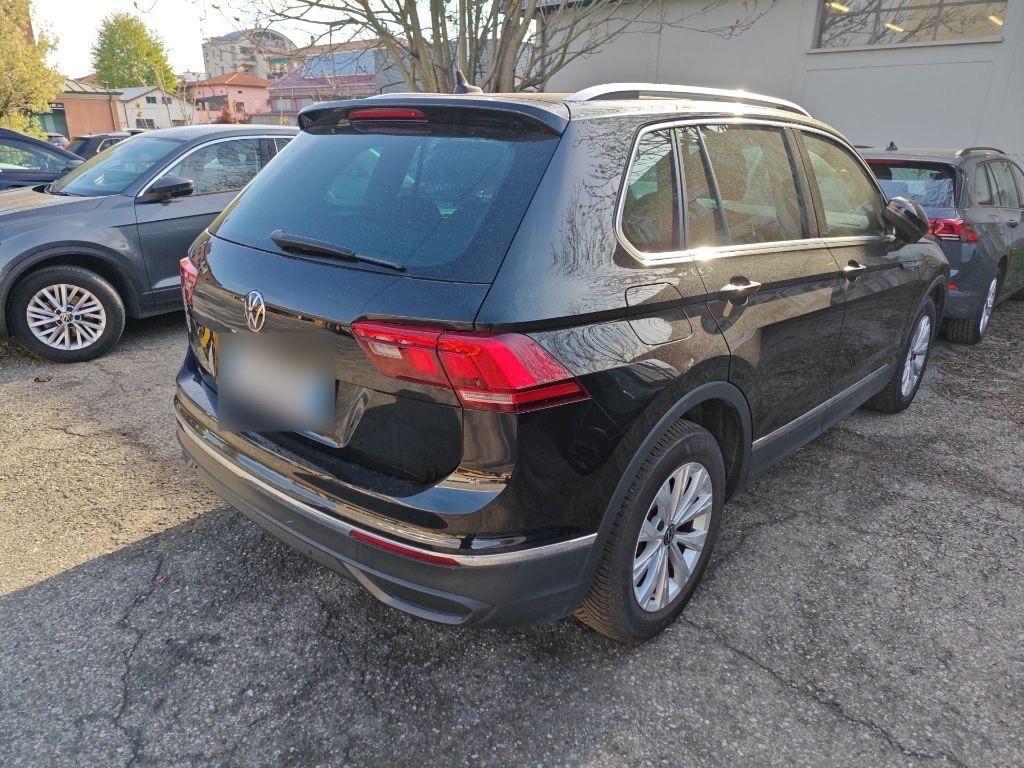Volkswagen Tiguan 2.0 TDI 150 CV SCR DSG Life CON GANCIO TRAINO
