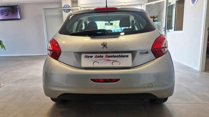 Peugeot 208 1.4 HDi 68 CV Business