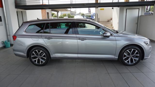 VOLKSWAGEN Passat Variant 2.0 TDI SCR 190 CV DSG Executive BMT