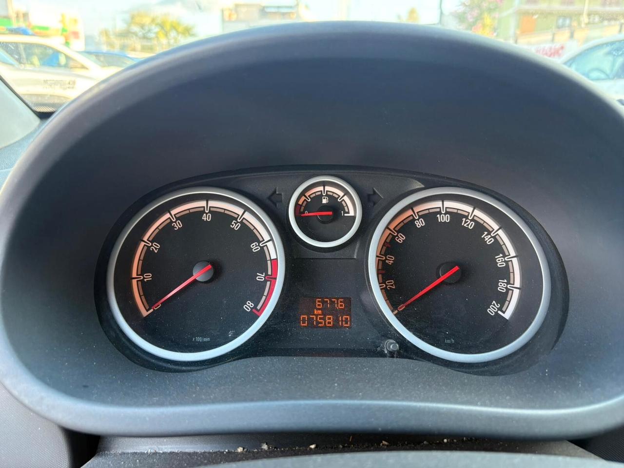 Opel Corsa 1.2 3 porte Sport