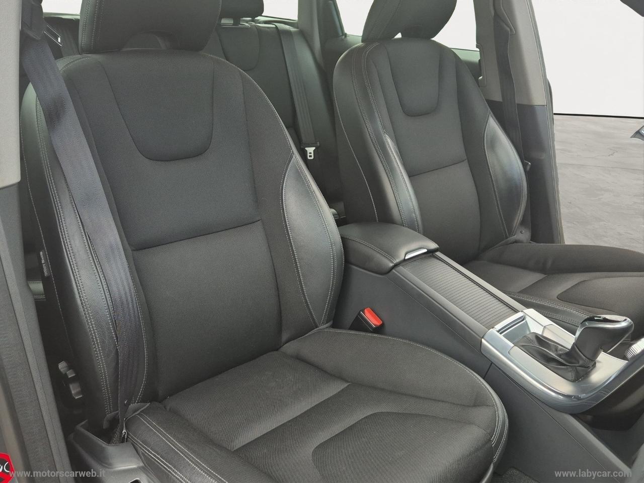 VOLVO XC60 D3 Geartronic Momentum