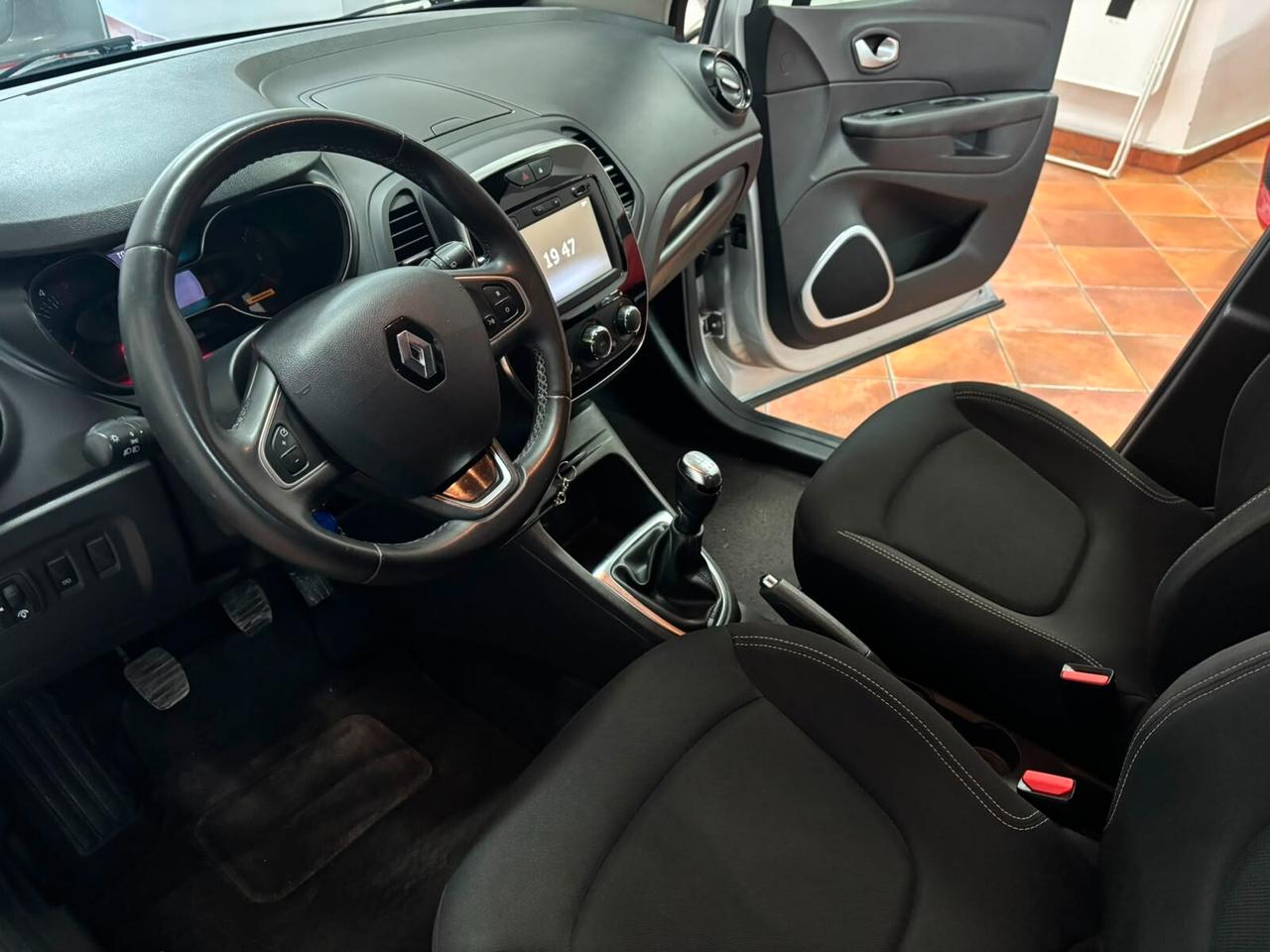 RENAULT CAPTUR 2019 1.5 DIESEL