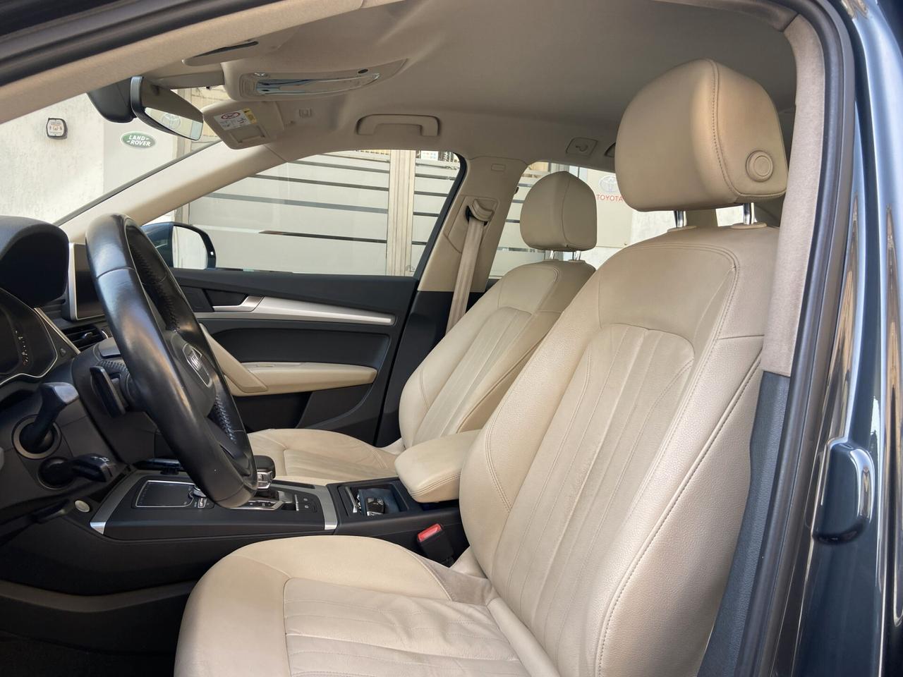 Audi Q5 2.0 TDI quattro S tronic Business