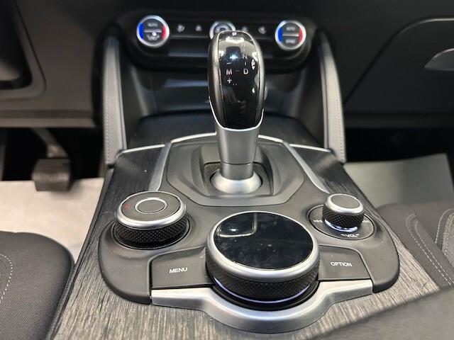 Alfa Romeo Stelvio 2.2 Turbodiesel 190 CV AT8 Q4 Business